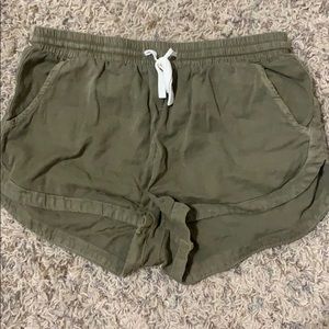 Billabong green cloth shorts size medium